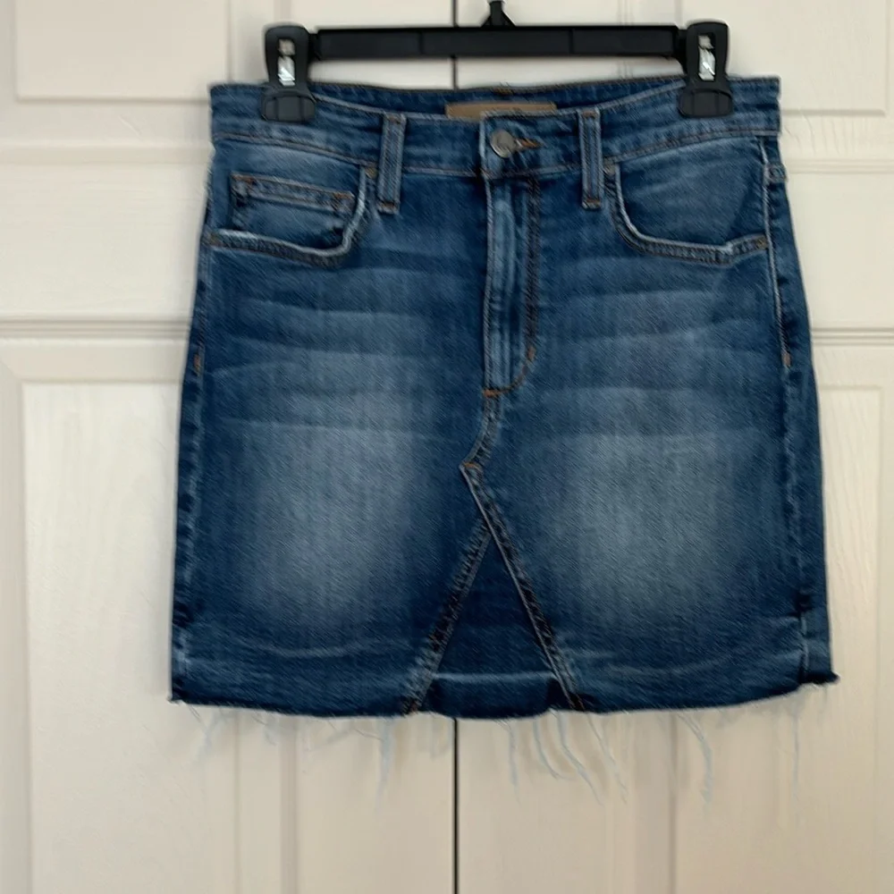 Joes Jeans Denim Mini Skirt With Raw Edge - Picture 1 of 6